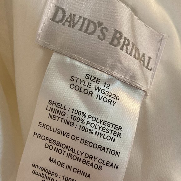 Davids Bridal Wedding Dress - Ivory - Picture 14 of 16